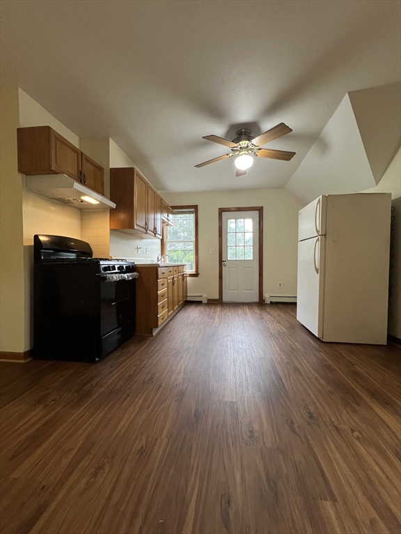 2 bed, 1 bath apartment for rent at 59 Dewey Rd Unit 3, Braintree — photo 3 of 21
