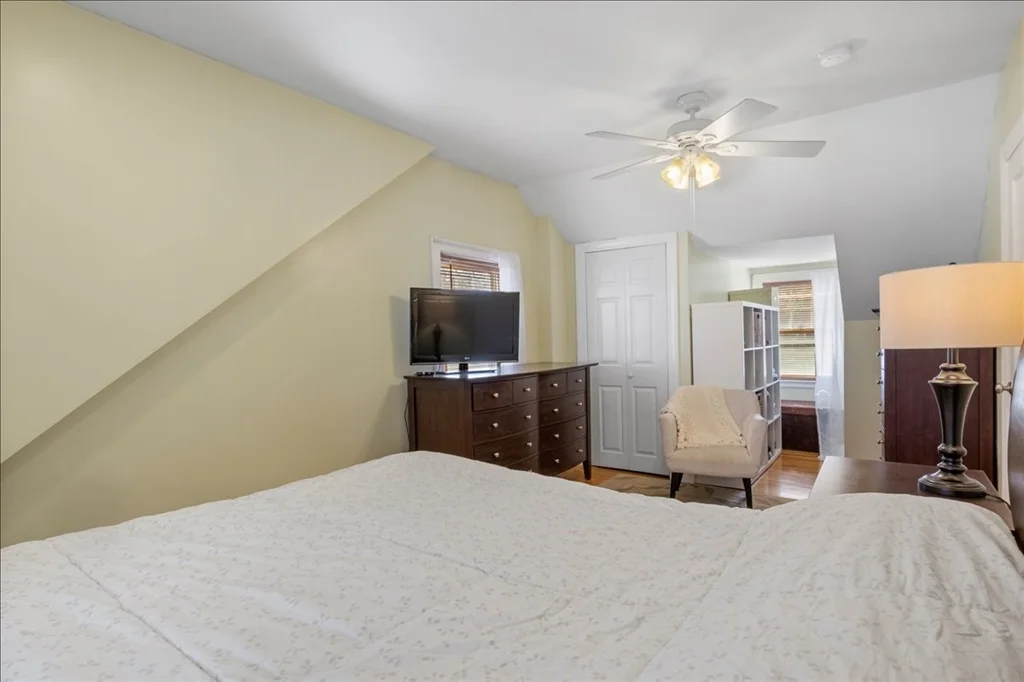 3 bed, 2 bath apartment for rent at 59 Dresser Ave, Ashcroft — photo 27 of 42