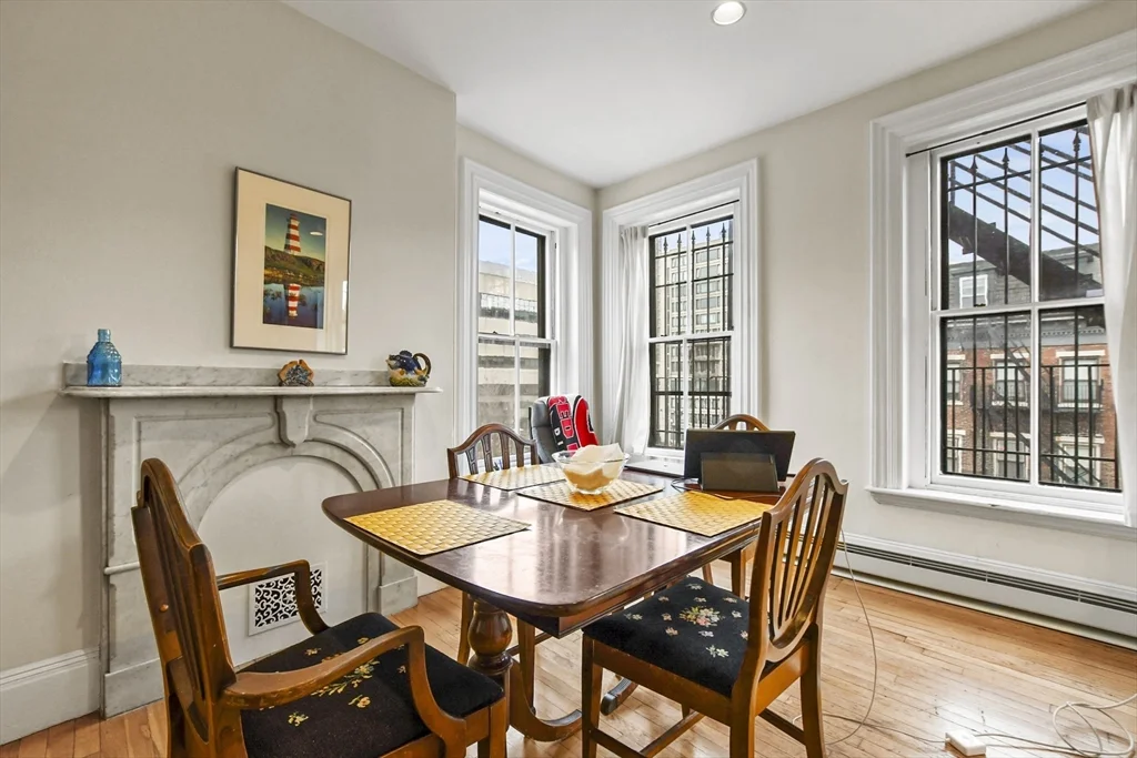 2 bed, 1 bath apartment for rent at 59 E Springfield Unit 2, South End — photo 5 of 22