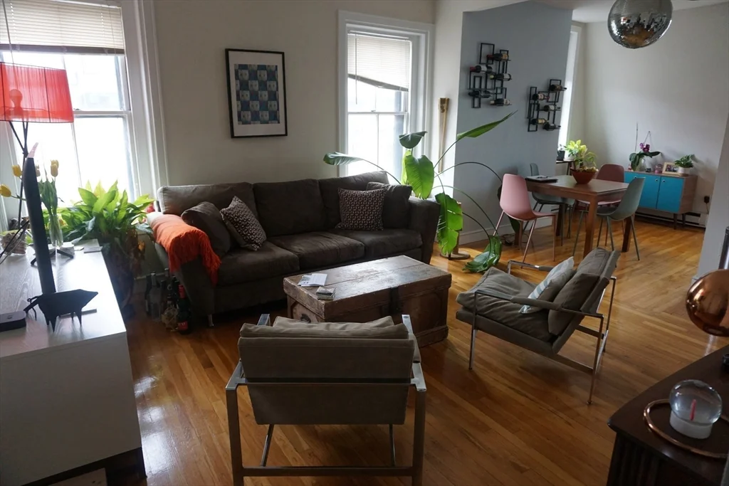 2 bed, 1 bath apartment for rent at 59 East Springfield St Unit 3, South End — photo 3 of 10