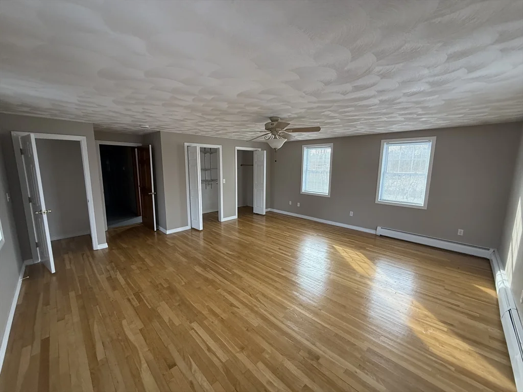 3 bed, 1 bath apartment for rent at 59 Elm St Unit RIGHT, Rehoboth — photo 13 of 16