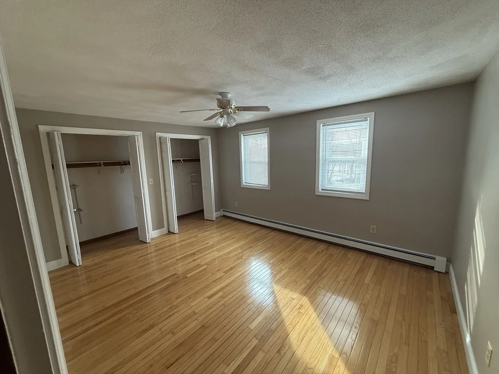 3 bed, 1 bath apartment for rent at 59 Elm St Unit RIGHT, Rehoboth — photo 14 of 16