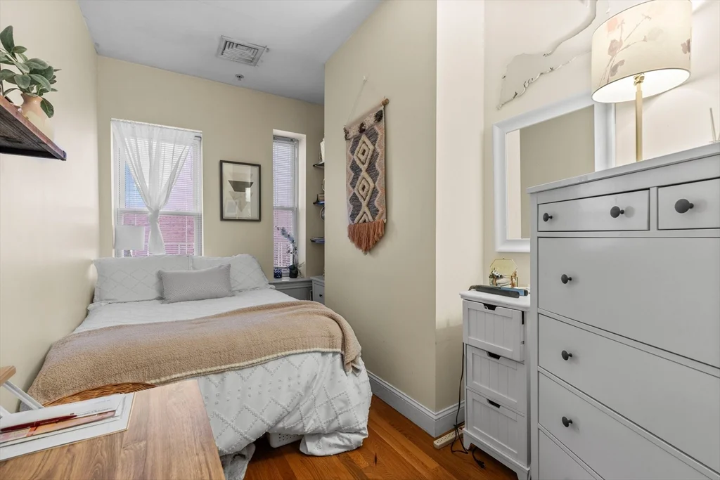 2 bed, 1 bath apartment for rent at 59 Endicott St Unit 5, North End — photo 7 of 11