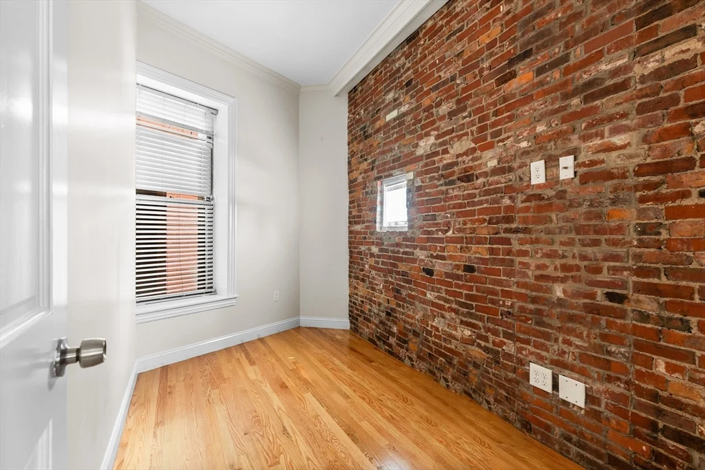 3 bed, 2 bath apartment for rent at 59 Endicott St Unit 7, North End — photo 6 of 19