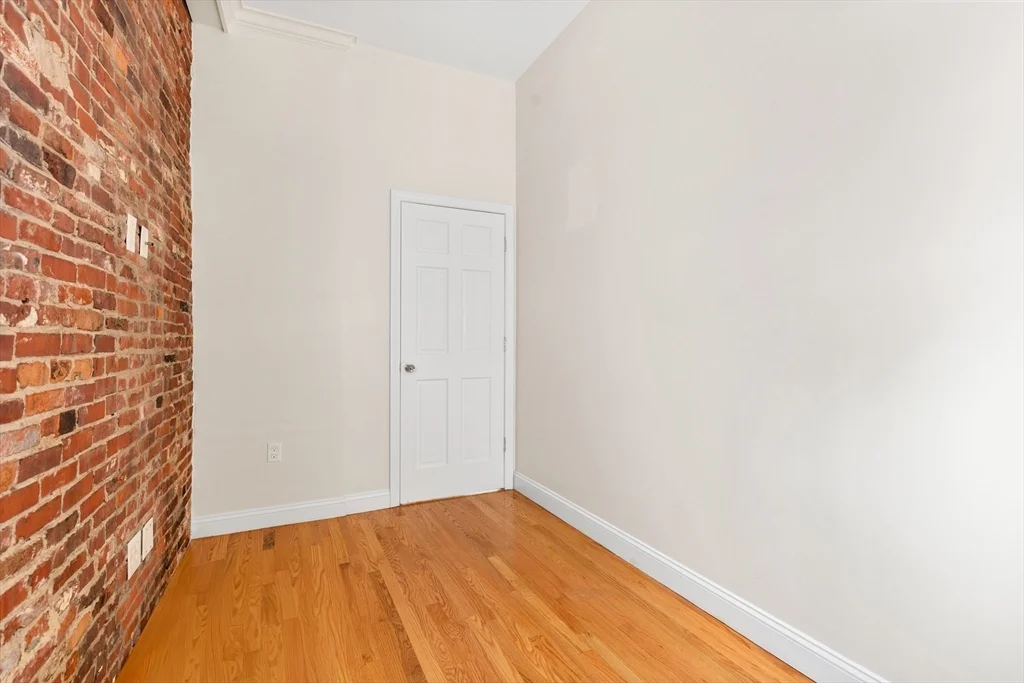 3 bed, 2 bath apartment for rent at 59 Endicott St Unit 7, North End — photo 7 of 19