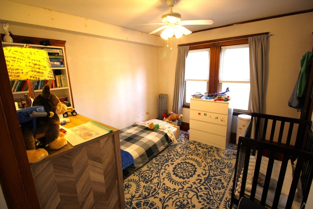 3 bed, 1 bath apartment for rent at 59 Fairmont Unit 1, Arlington — photo 4 of 10
