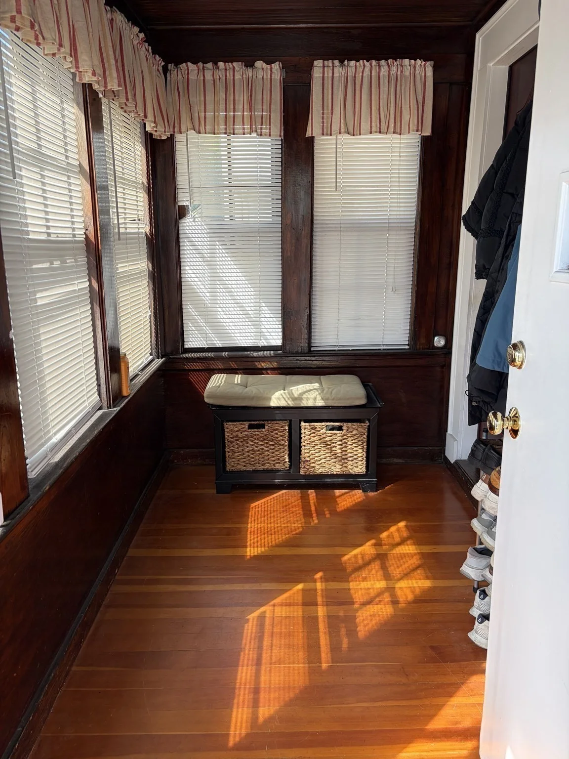 1 bed, 1 bath apartment for rent at 59 First St Unit 59, Wellington — photo 2 of 19