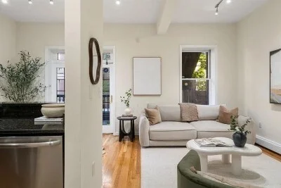 2 bed, 1 bath apartment for rent at 59 Fort Ave Unit 1, Roxbury — photo 4 of 12