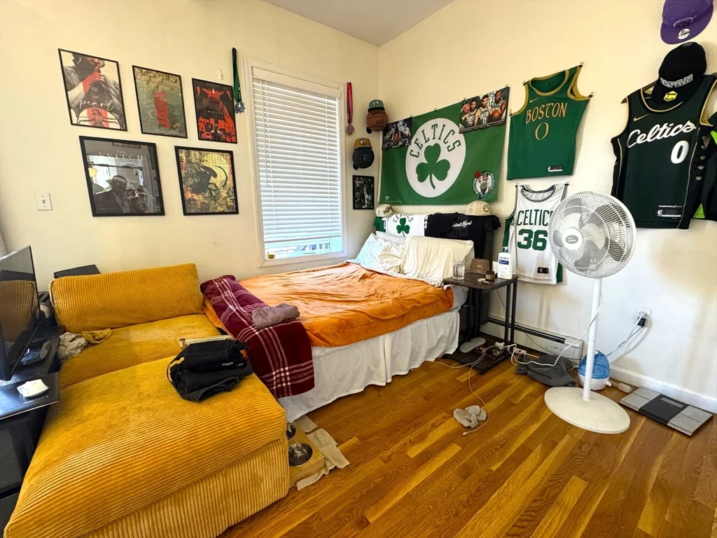 2 bed, 1 bath apartment for rent at 59 Fort Ave Unit 2, Roxbury — photo 9 of 18