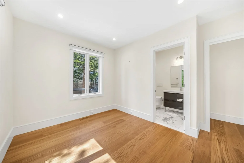 4 bed, 4+ bath apartment for rent at 59 Fresh Pond Ln, West Cambridge — photo 15 of 32