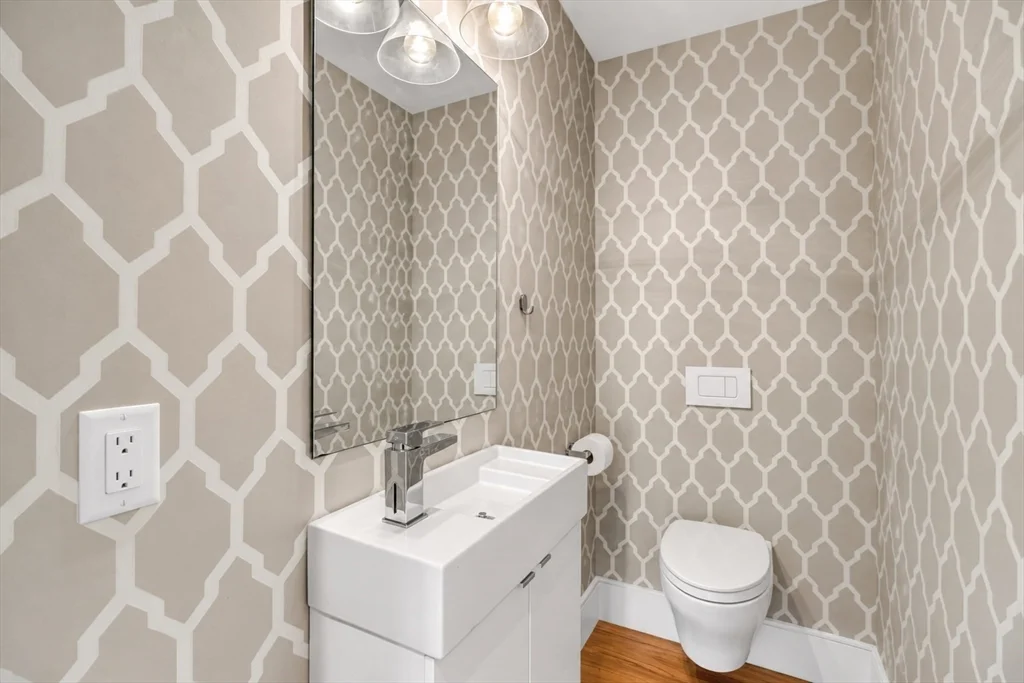4 bed, 4+ bath apartment for rent at 59 Fresh Pond Ln, West Cambridge — photo 11 of 32