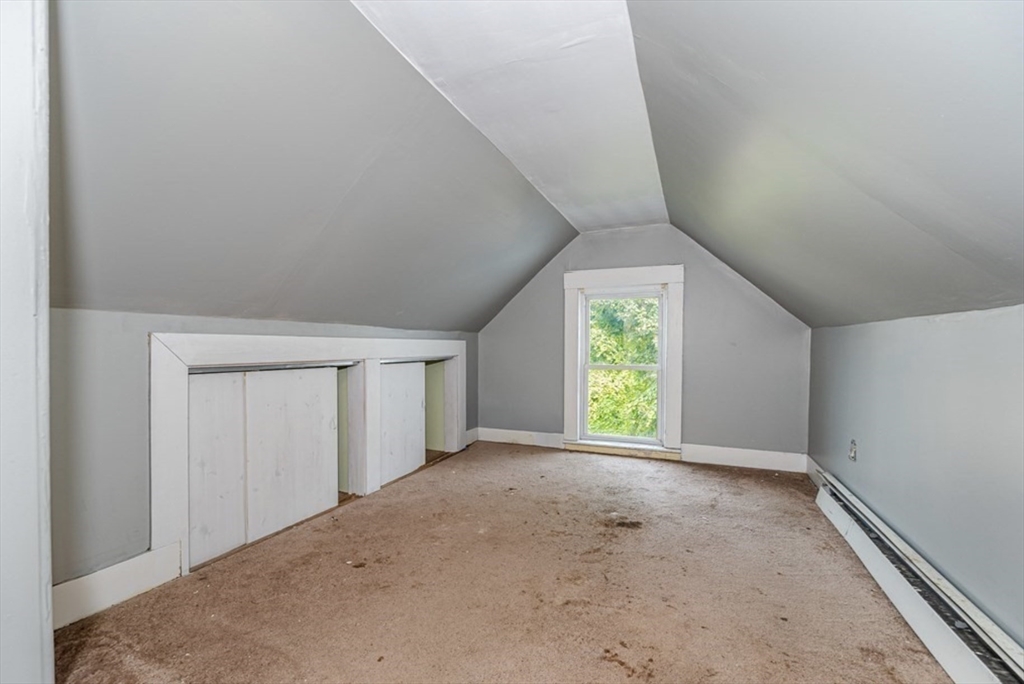 4 bed, 2 bath apartment for rent at 59 Fulton St, Lowell — photo 12 of 13