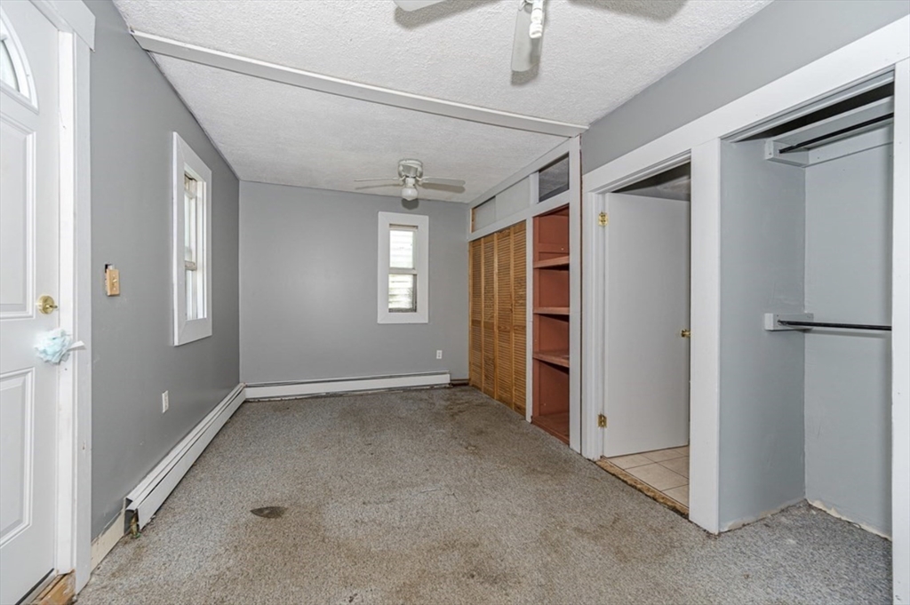 4 bed, 2 bath apartment for rent at 59 Fulton St, Lowell — photo 9 of 13
