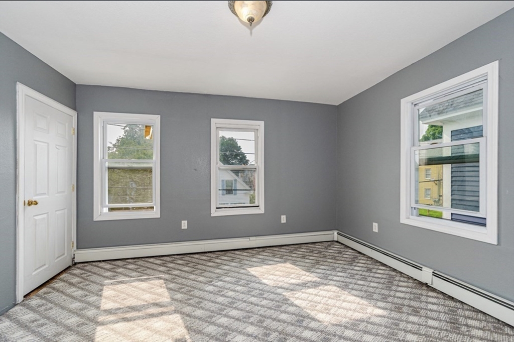 4 bed, 2 bath apartment for rent at 59 Fulton St, Lowell — photo 7 of 13