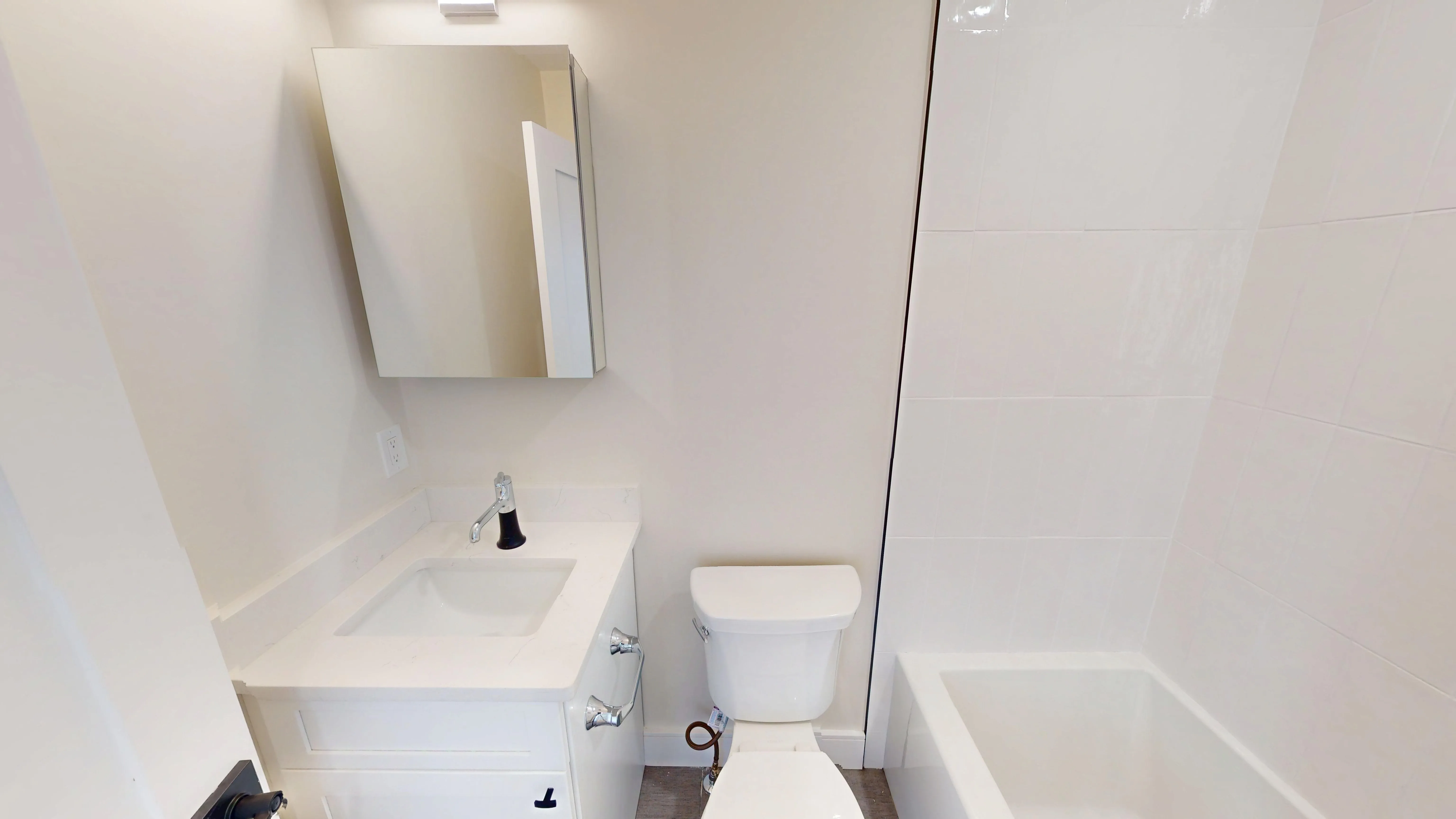 2 bed, 2 bath apartment for rent at 59 Gove St Unit 3, East Boston — photo 4 of 23