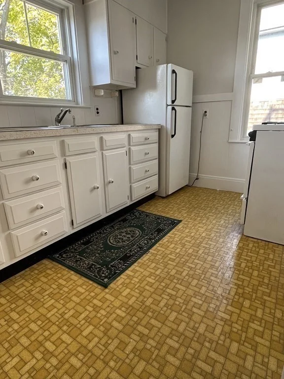 1 bed, 1 bath apartment for rent at 59 Gregory Unit 4, Marblehead — photo 8 of 20
