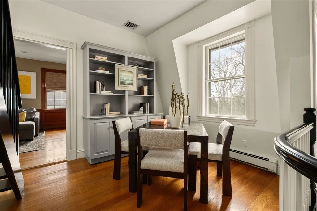 5 bed, 3 bath apartment for rent at 59 Harbor Ave, Marblehead Neck — photo 27 of 38