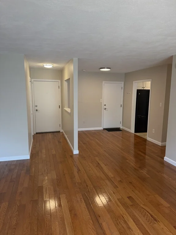 2 bed, 1 bath apartment for rent at 59 Highland Glen Dr Unit 318, Randolph — photo 4 of 10