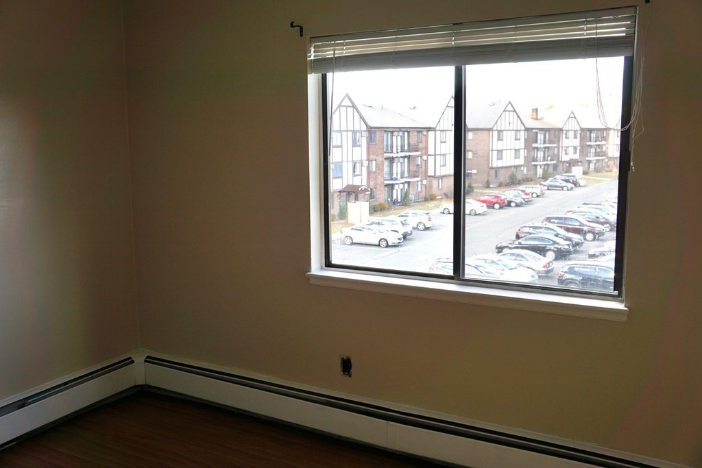 2 bed, 1 bath apartment for rent at 59 Highland Glen Dr Unit 325, Randolph — photo 9 of 11