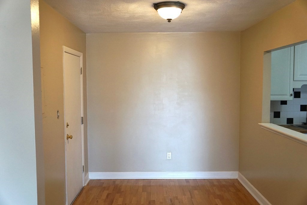2 bed, 1 bath apartment for rent at 59 Highland Glen Dr Unit 325, Randolph — photo 5 of 11
