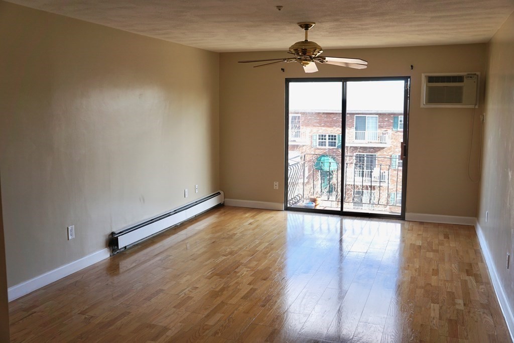 2 bed, 1 bath apartment for rent at 59 Highland Glen Dr Unit 325, Randolph — photo 2 of 11