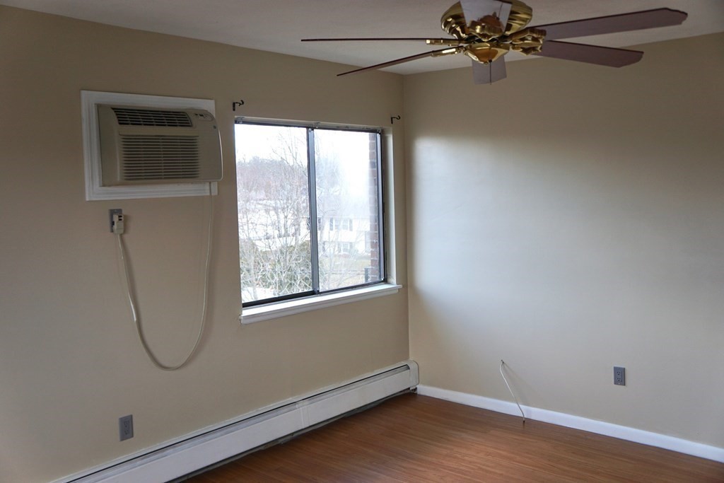 2 bed, 1 bath apartment for rent at 59 Highland Glen Dr Unit 325, Randolph — photo 7 of 11