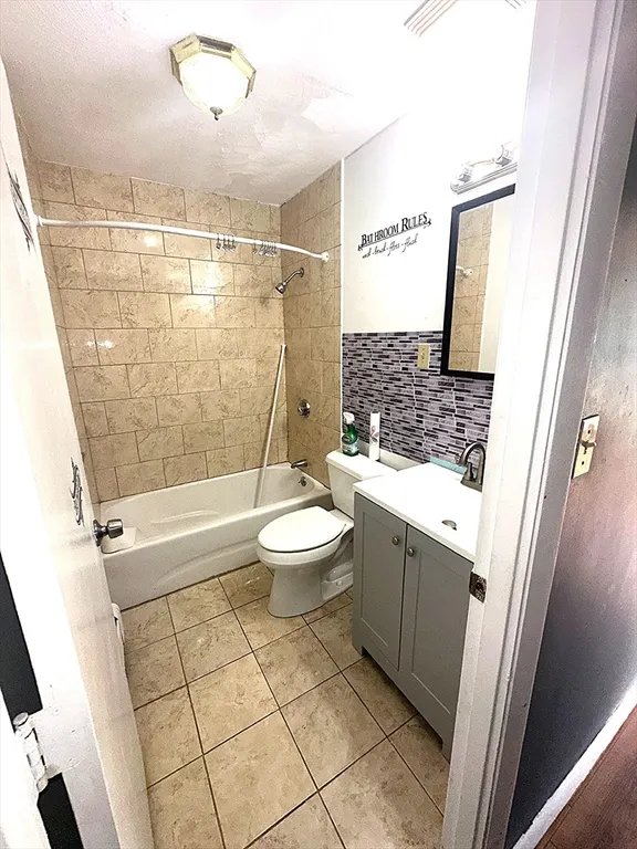2 bed, 1 bath apartment for rent at 59 Highland Glen Dr Unit 322, Randolph — photo 7 of 11