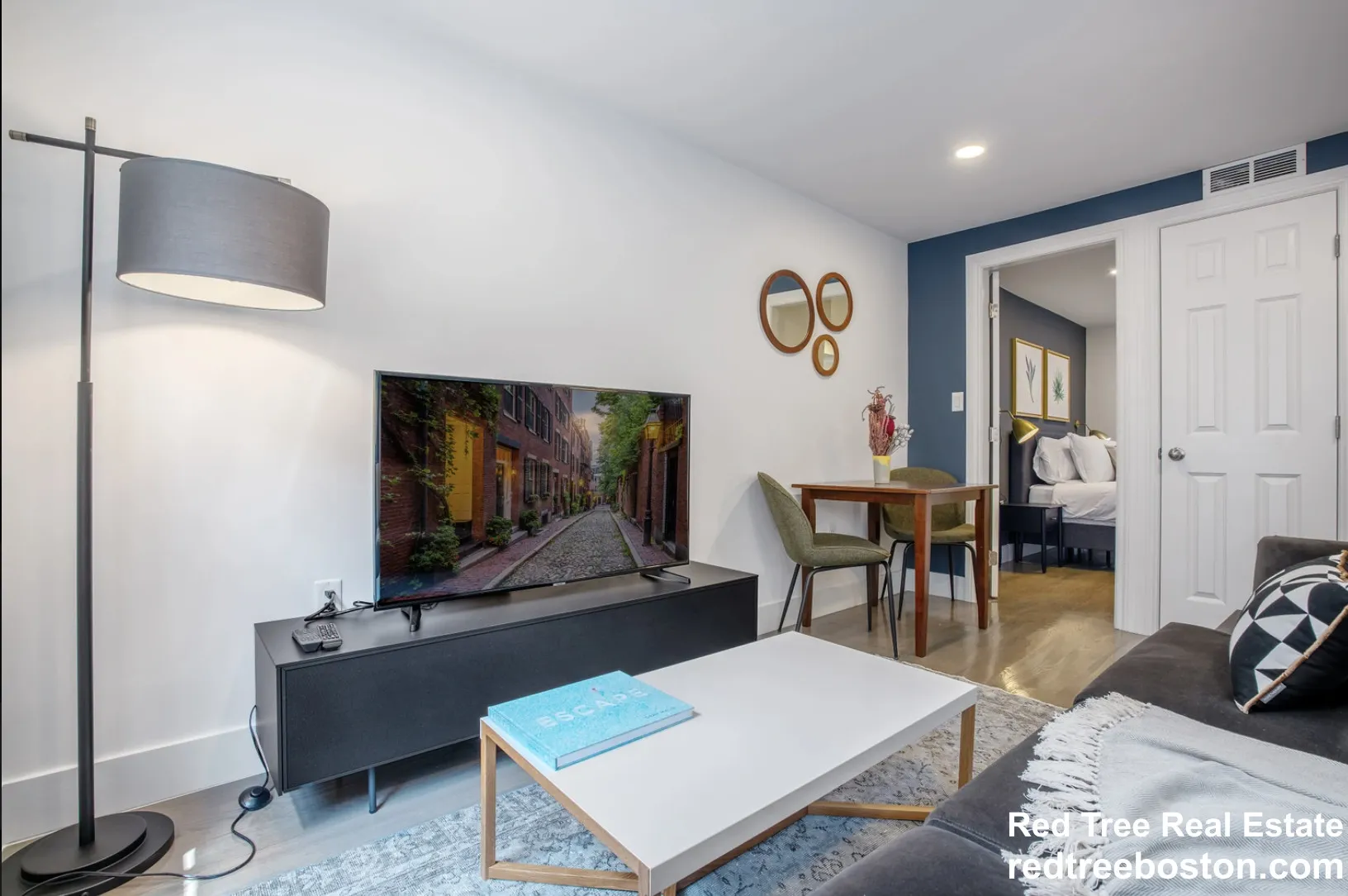 1.5 bed, 1 bath apartment for rent at 59 Joy St Unit 2, Beacon Hill — photo 2 of 8