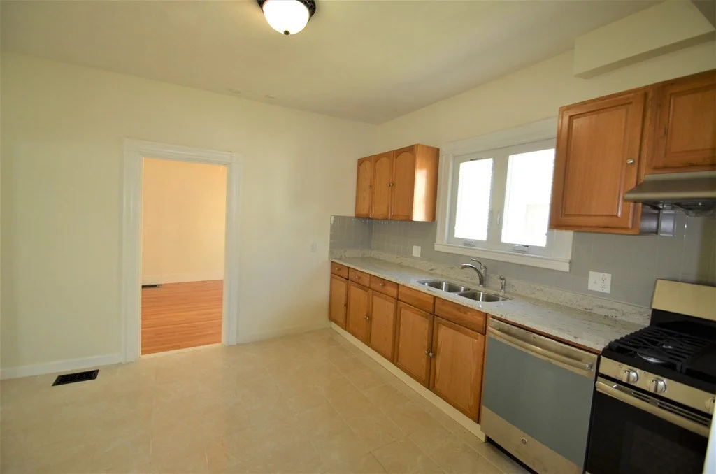 3 bed, 1 bath apartment for rent at 59 Judson St Unit 1, Malden — photo 2 of 15
