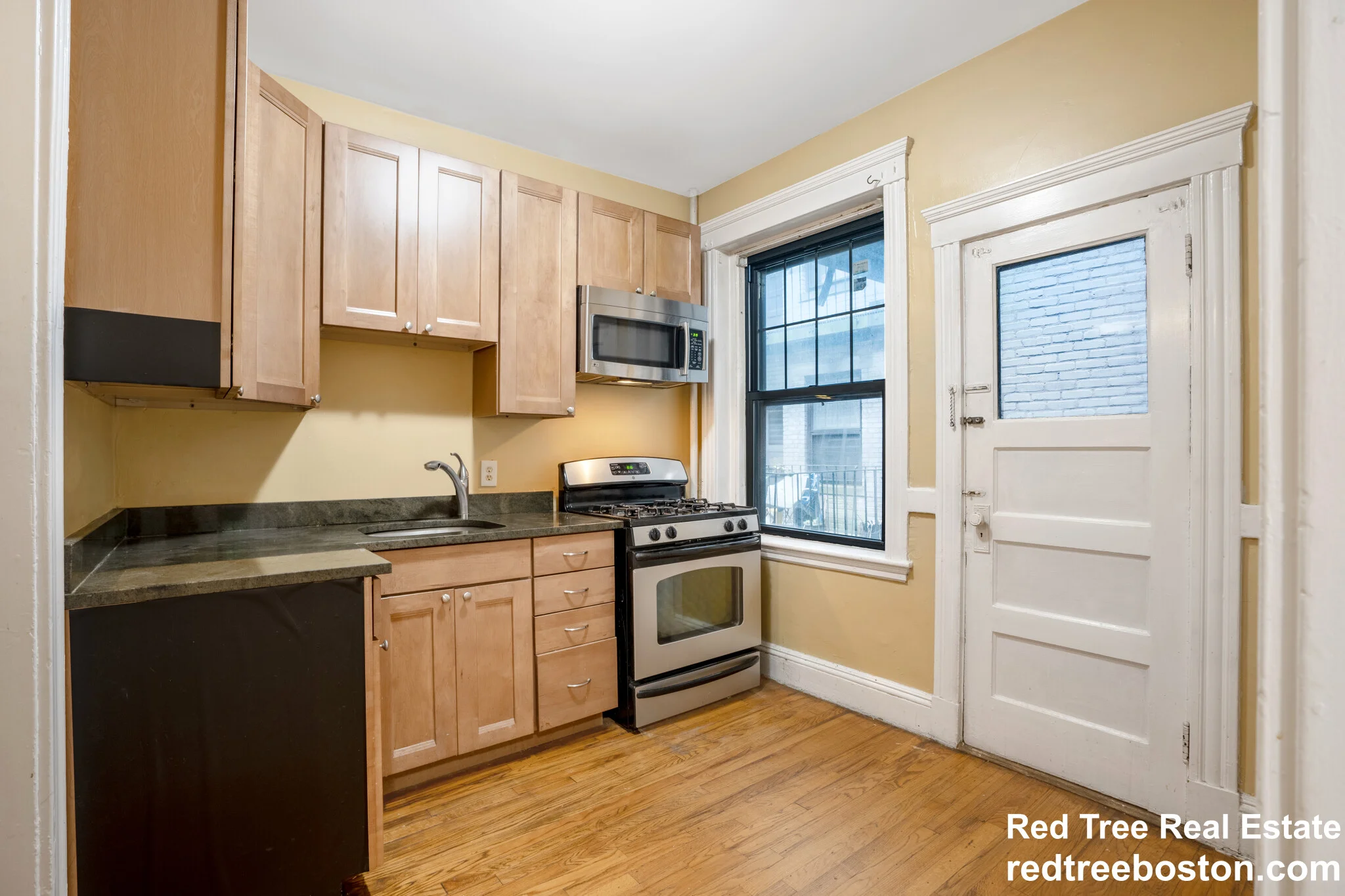 2 bed, 1 bath apartment for rent at 59 Lanark Rd Unit 2, Brighton — photo 1 of 14