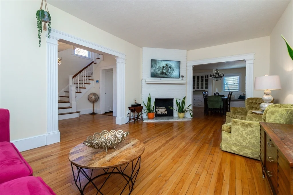 4 bed, 2 bath apartment for rent at 59 Langdon Ave, East Watertown — photo 5 of 38