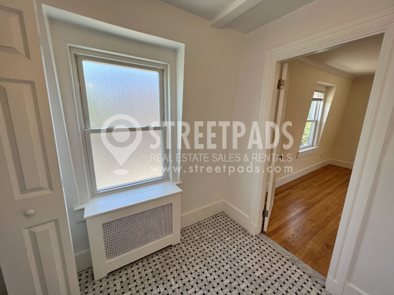 1 bed, 1 bath apartment for rent at 59 Langdon St Unit 3, Neighborhood Nine — photo 17 of 22
