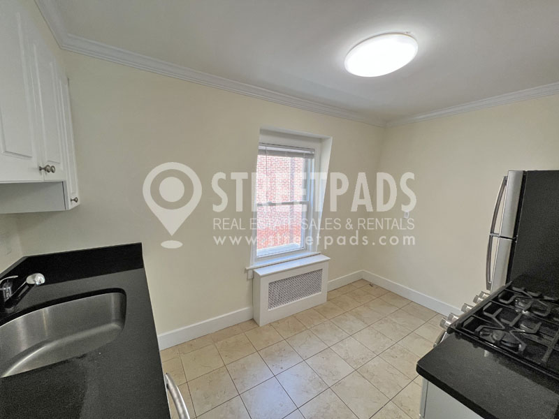 1 bed, 1 bath apartment for rent at 59 Langdon St Unit 3, Neighborhood Nine — photo 3 of 22
