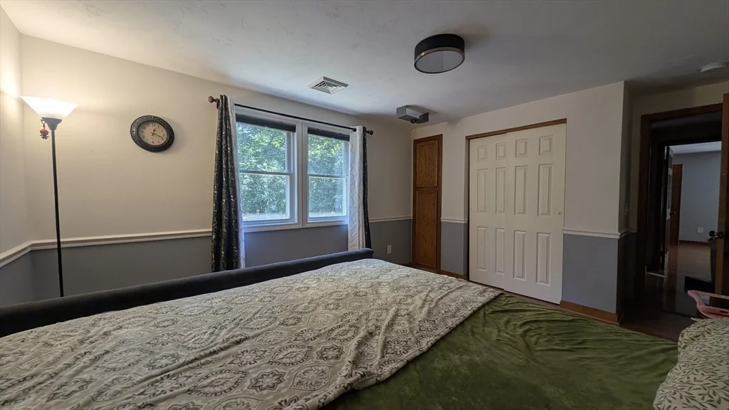5 bed, 3 bath apartment for rent at 59 Lincoln St Unit 1, Norton — photo 19 of 38
