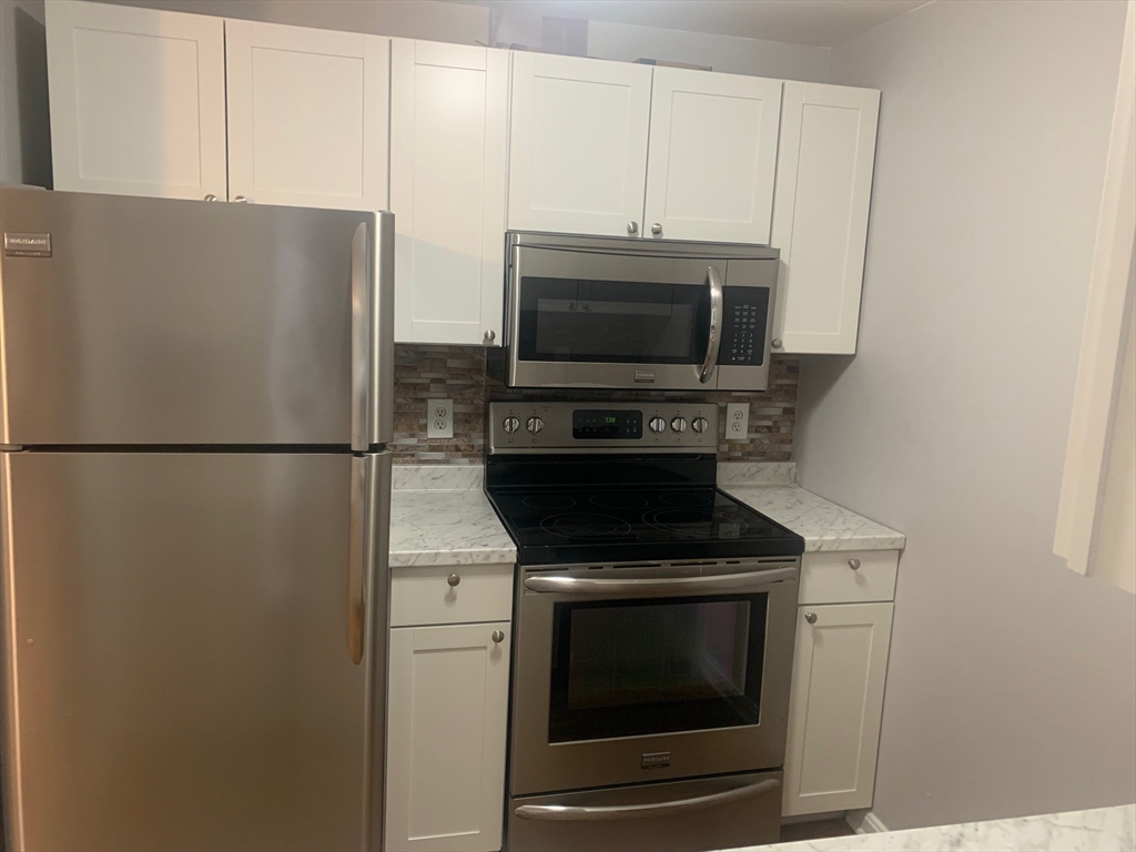2 bed, 2 bath apartment for rent at 59 Linden St Unit 314, Taunton — photo 5 of 13