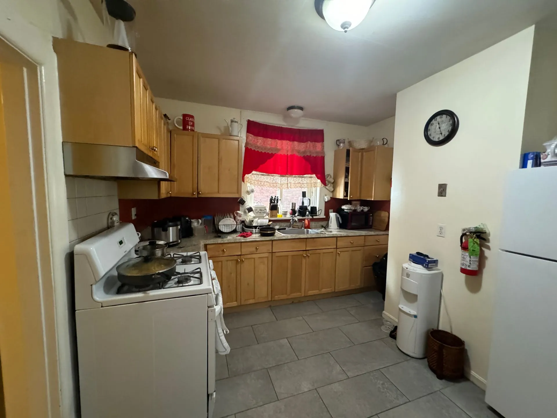 3.5 bed, 1 bath apartment for rent at 59 Lubec St Unit 1, East Boston — photo 2 of 13