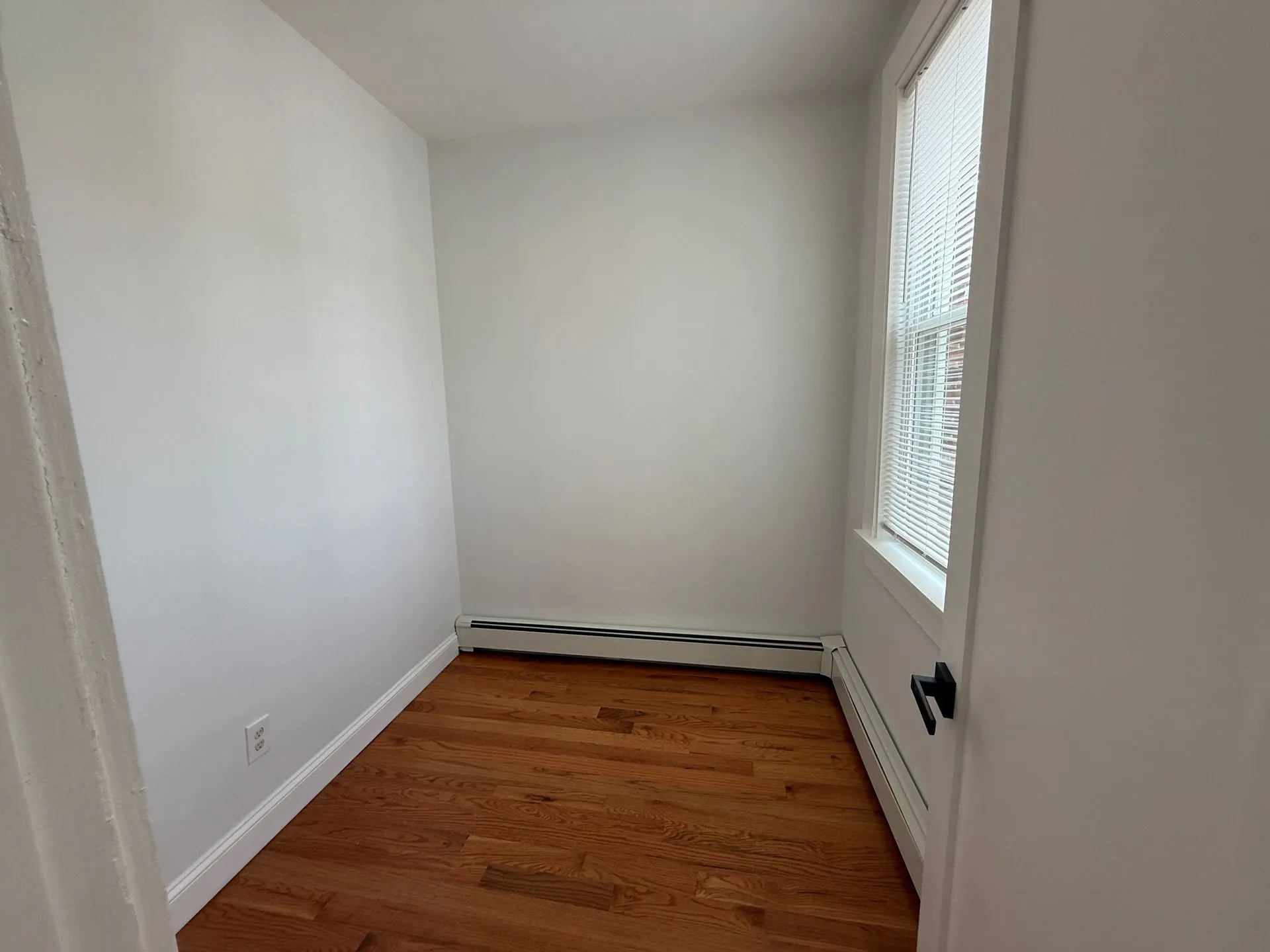 2.5 bed, 1 bath apartment for rent at 59 Lubec St Unit 4, East Boston — photo 11 of 16