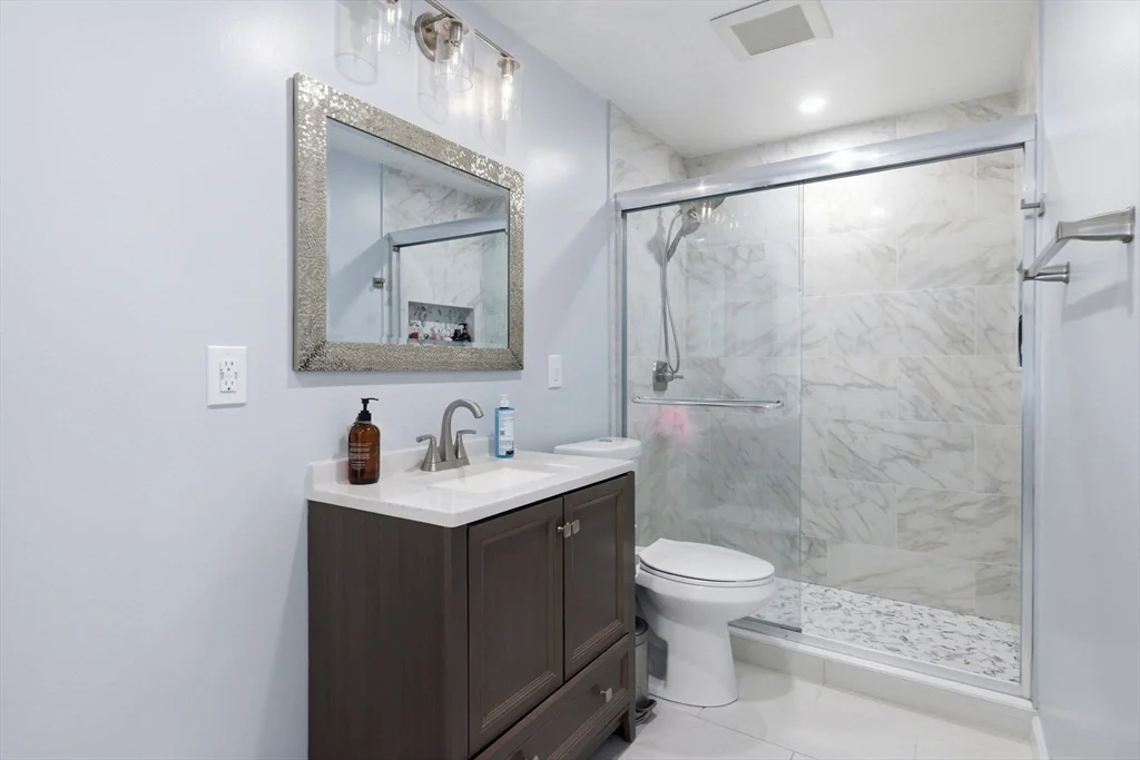 4 bed, 2 bath apartment for rent at 59 Merrimack Meadows Ln Unit 59, Tewksbury — photo 18 of 41