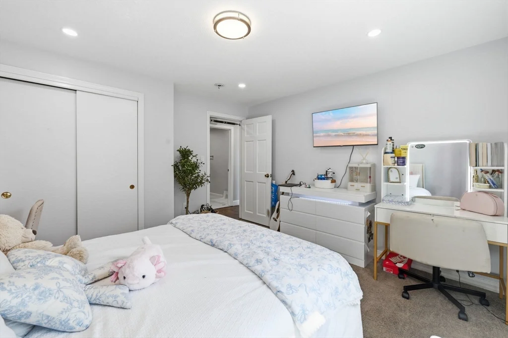 4 bed, 2 bath apartment for rent at 59 Merrimack Meadows Ln Unit 59, Tewksbury — photo 12 of 41