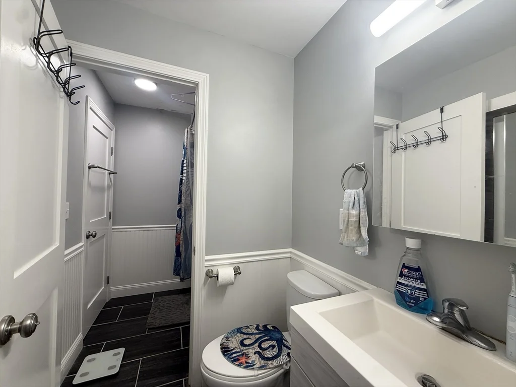 2 bed, 1 bath apartment for rent at 59 Msgr P J Lydon Way Unit 310, Dorchester — photo 8 of 14