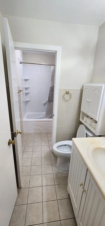 2 bed, 1 bath apartment for rent at 59 Msgr Patrick J Lydon Way Unit 210, Boston — photo 8 of 11