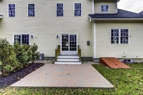 3 bed, 2 bath apartment for rent at 59 Olympia Ave Unit 4A, Shrewsbury — photo 38 of 41