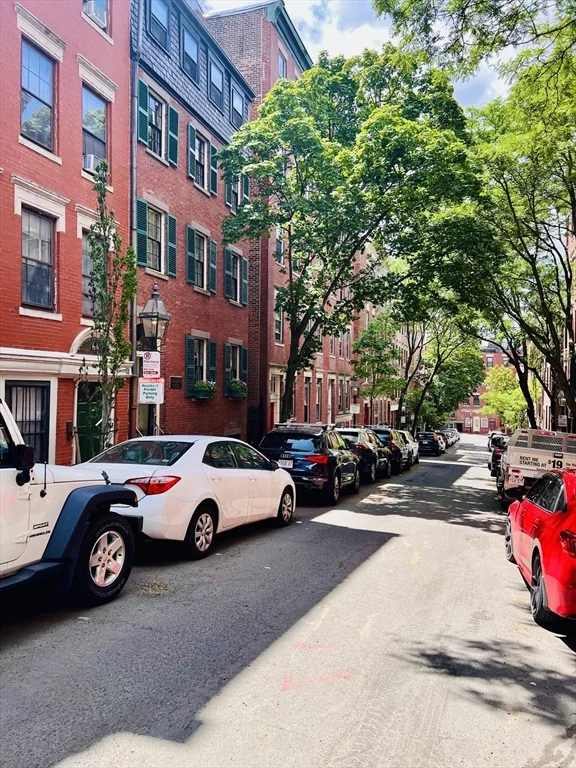 1 bed, 1 bath apartment for rent at 59 Phillips St Unit 5, Beacon Hill — photo 33 of 34