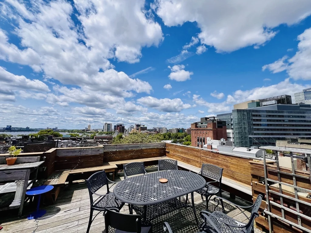 1 bed, 1 bath apartment for rent at 59 Phillips St Unit 5, Beacon Hill — photo 23 of 34