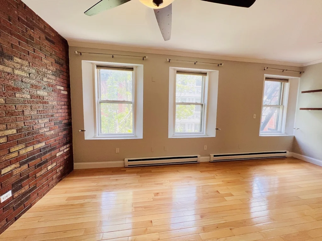 1 bed, 1 bath apartment for rent at 59 Phillips St Unit 5, Beacon Hill — photo 6 of 34