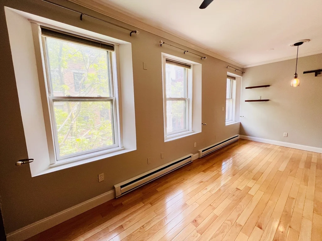 1 bed, 1 bath apartment for rent at 59 Phillips St Unit 5, Beacon Hill — photo 7 of 34