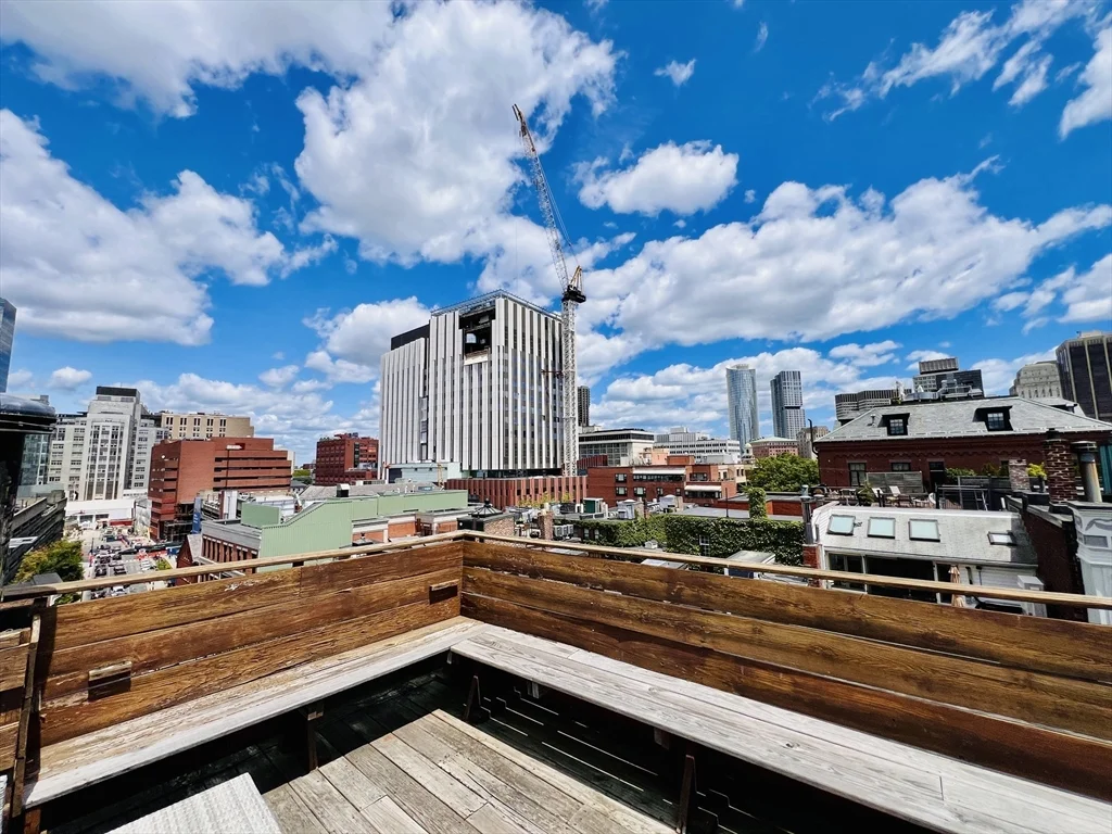 1 bed, 1 bath apartment for rent at 59 Phillips St Unit 5, Beacon Hill — photo 24 of 34