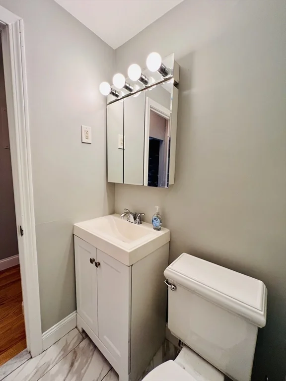 1 bed, 1 bath apartment for rent at 59 Phillips St Unit 5, Beacon Hill — photo 14 of 34
