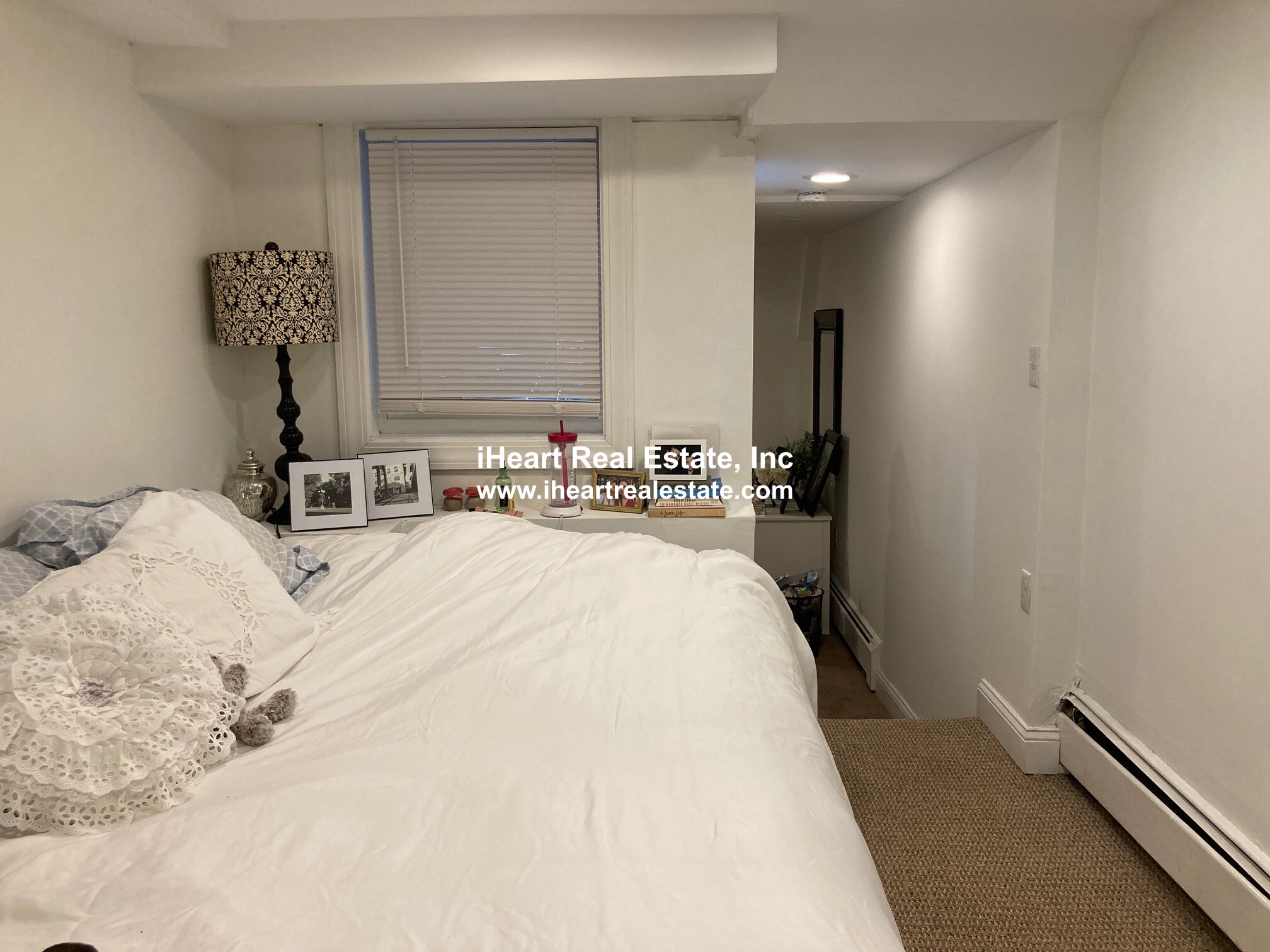 1 bed, 1 bath apartment for rent at 59 Pinckney St Unit B, Beacon Hill — photo 3 of 12