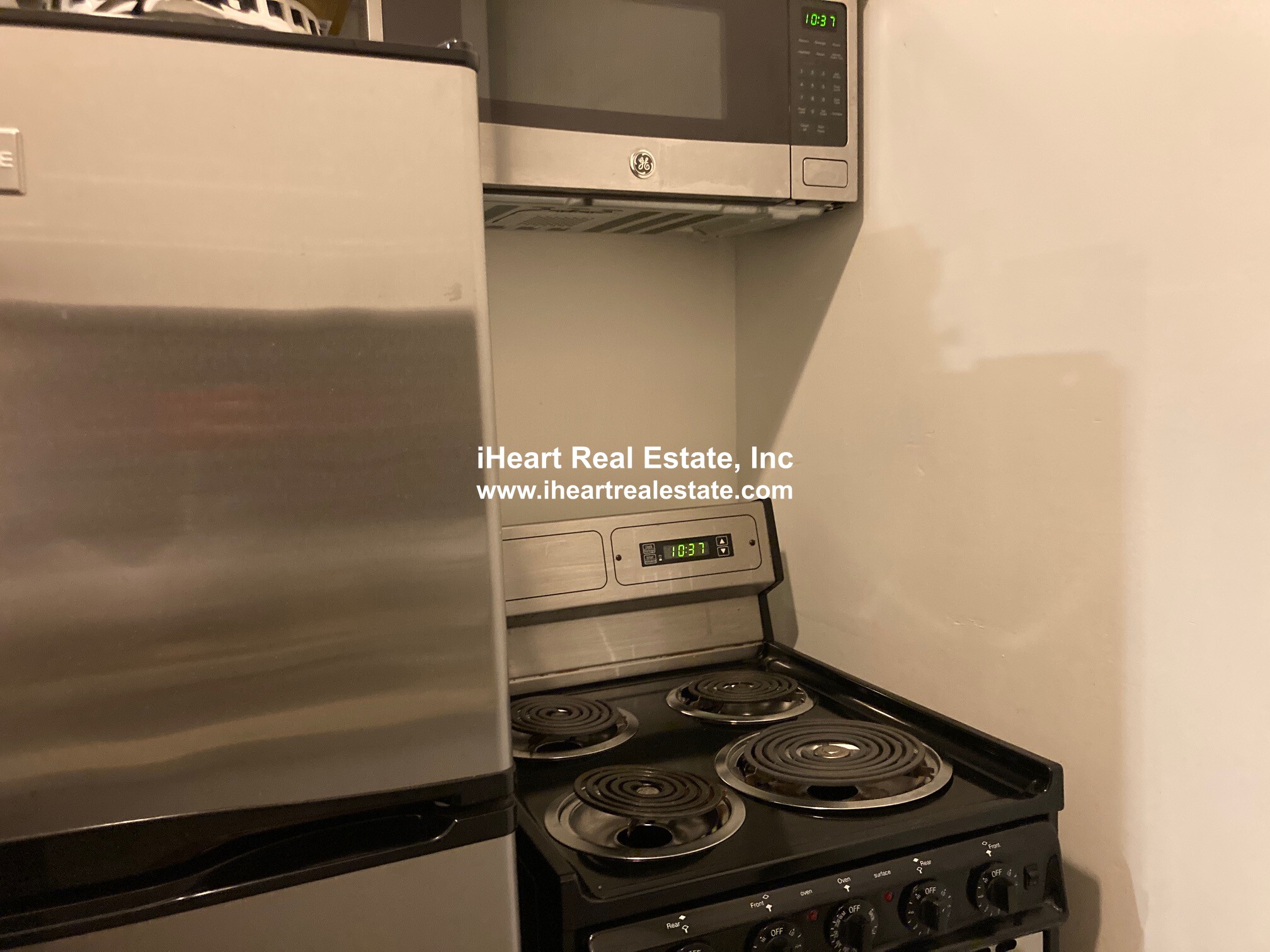 1 bed, 1 bath apartment for rent at 59 Pinckney St Unit B, Beacon Hill — photo 8 of 12